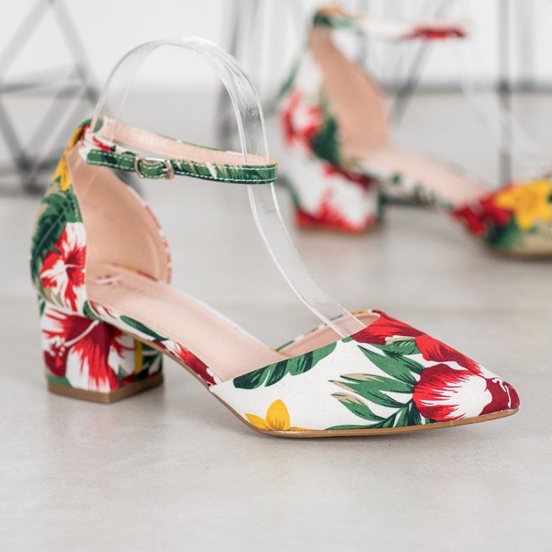 Seastar Bombas cómodas en un pilar multicolor 1