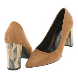 Zapatos de salón Filippo 1103 de ante beige 4