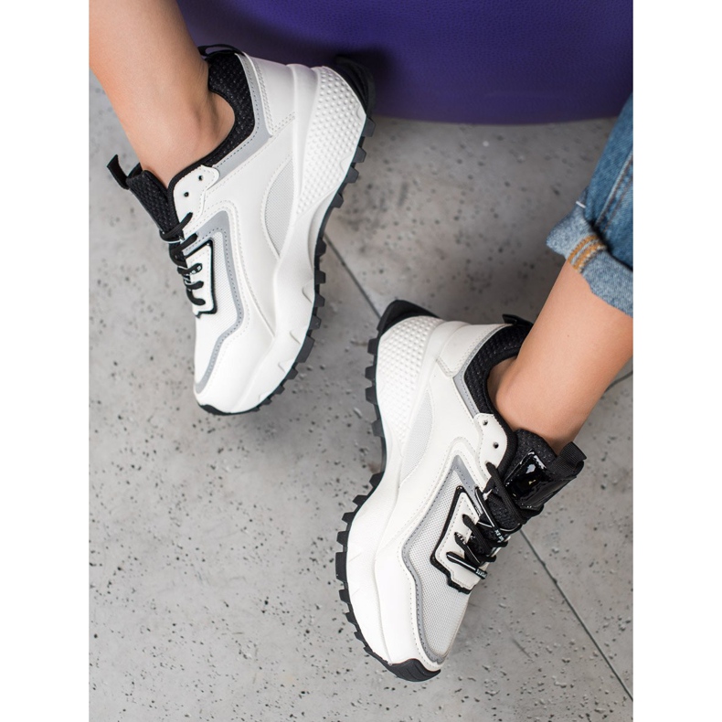 SHELOVET Zapatillas con suela negra blanco negro 1