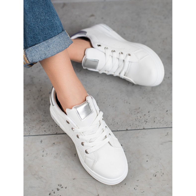 SHELOVET Zapatillas con cuña oculta blanco 2