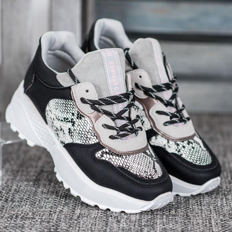 Elegantes zapatillas MCKEYLOR negro 1 Elegantes zapatillas MCKEYLOR negro 1