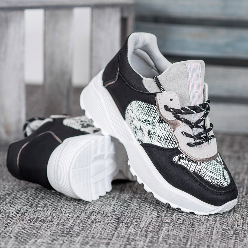 Elegantes zapatillas MCKEYLOR negro 2 Elegantes zapatillas MCKEYLOR negro 2