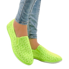 Zapatillas sin cordones de licra HB-5 verdes 1