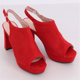 Tacones rojos calados 9R82 Rojo 1