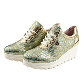 Zapatos deportivos Golden Trendy con cuña JFL663-5 dorado 2