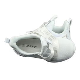 Zapatos deportivos inserto de cuero Bartek 78213 blanco 6