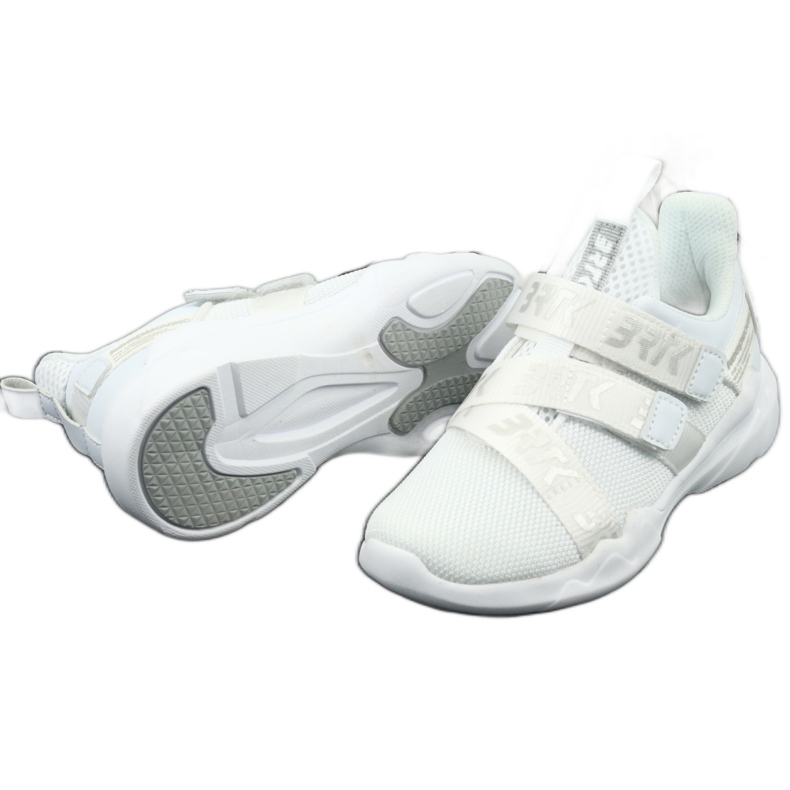 Zapatos deportivos inserto de cuero Bartek 78213 blanco 4 Zapatos deportivos inserto de cuero Bartek 78213 blanco 4