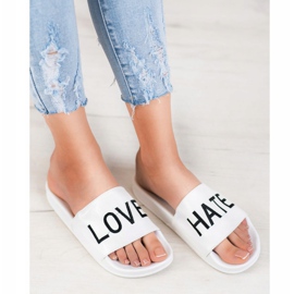 Small Swan LOVE &amp; HATE Zapatillas de piel ecológica blanco 1