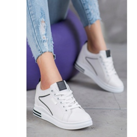 SHELOVET Zapatos blancos con cuña oculta 4