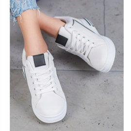 SHELOVET Zapatos blancos con cuña oculta 3