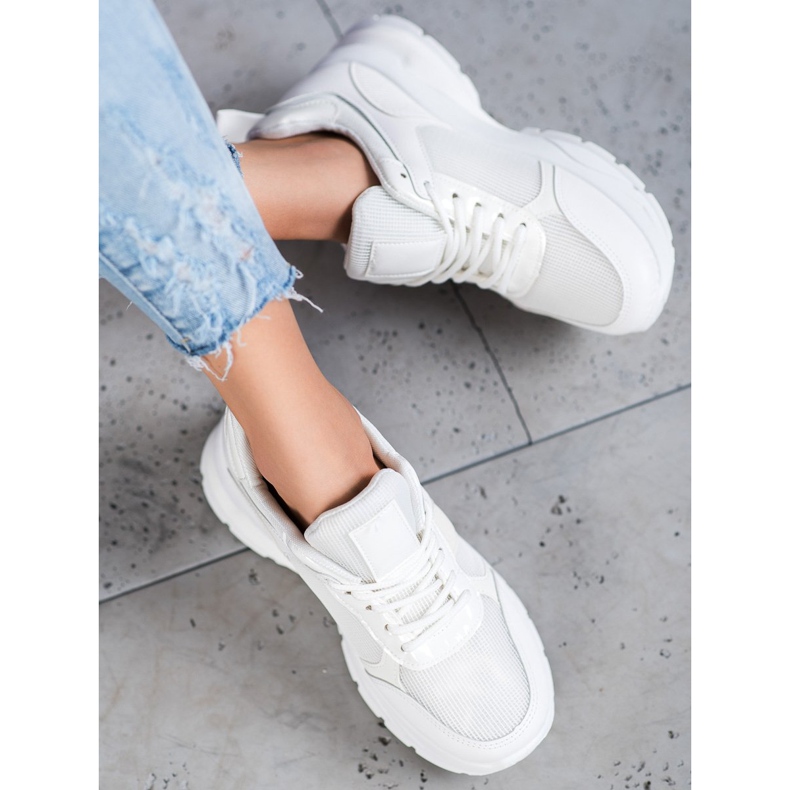 SHELOVET Zapatillas con estilo con malla blanco 1 SHELOVET Zapatillas con estilo con malla blanco 1