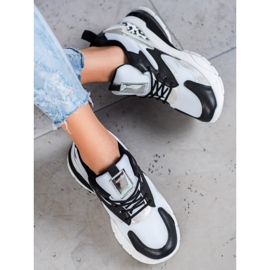 Ideal Shoes Zapatillas con inserciones negras blanco negro 2
