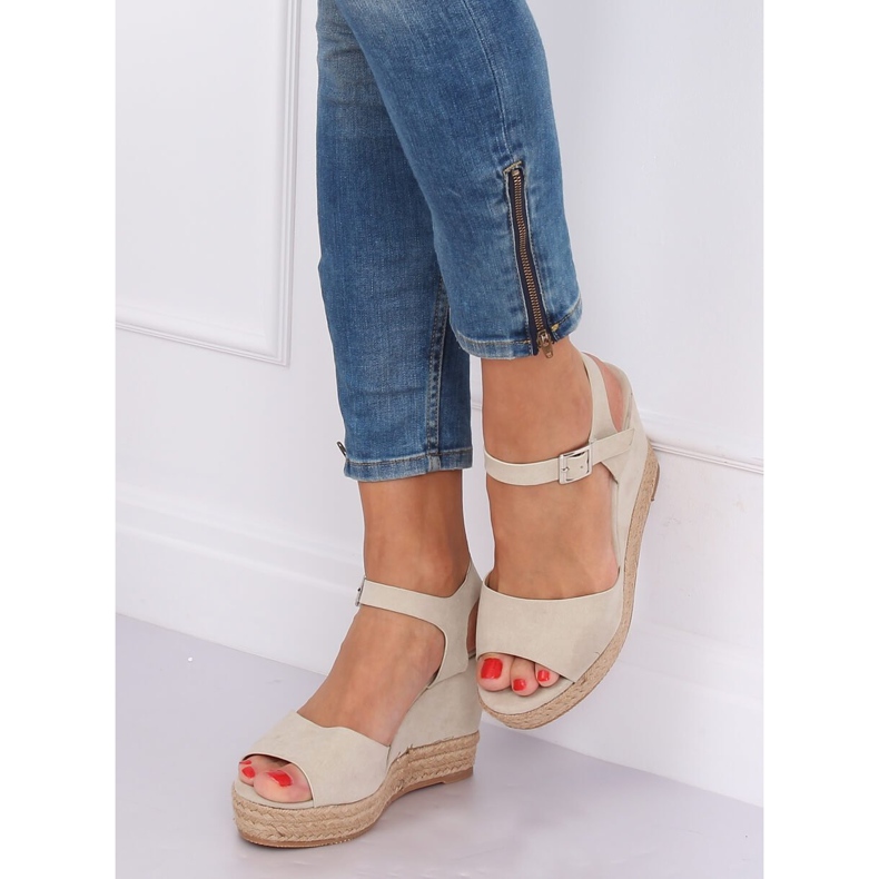 Sandalias de cuña beige 9R195 Beige 1