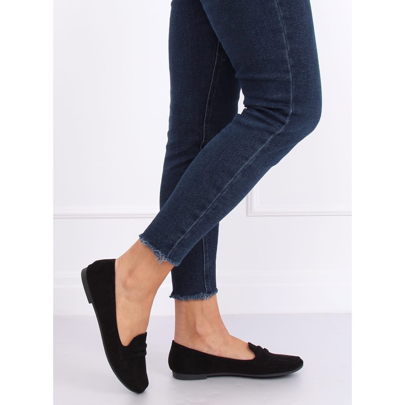 Mocasines de mujer negros 3900 Black 1