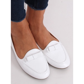 Mocasines de mujer blancos A8637 Blanco 4