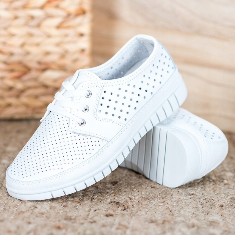 Kylie Brogues de cuero en la plataforma blanco 2