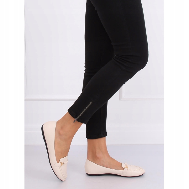 Mocasines de mujer beige A8636 Beige 2 Mocasines de mujer beige A8636 Beige 2