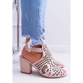 Sandalias En Una Barra Laura Messi 1924 Cuero Beige Montoro marrón rosado 4