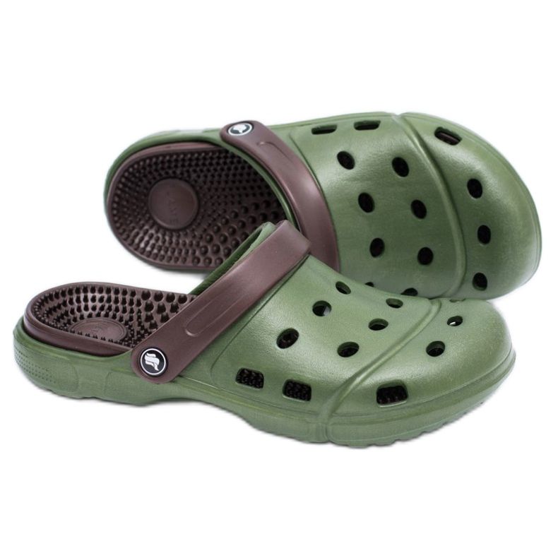 Flameshoes Pantuflas de jardín para hombre Kroks Eva Green marrón verde 2