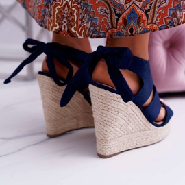 BUGO Sandalias de mujer con cuña Yenga Wedge azul marino 6