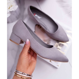 PS1 Zapatos de salón clásicos para mujer de ante gris Rheya 1