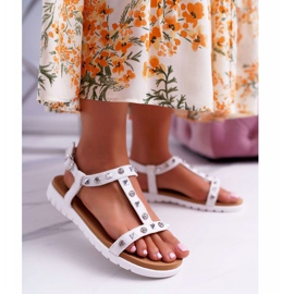 Sandalias blancas Lu Boo para mujer con tachuelas de mariachi blanco 1