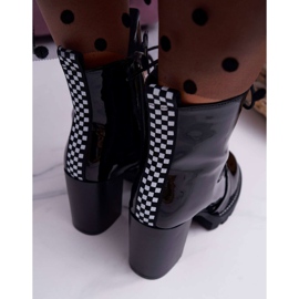 Botas de Mujer Lacadas en Tacón Negro Insist 3