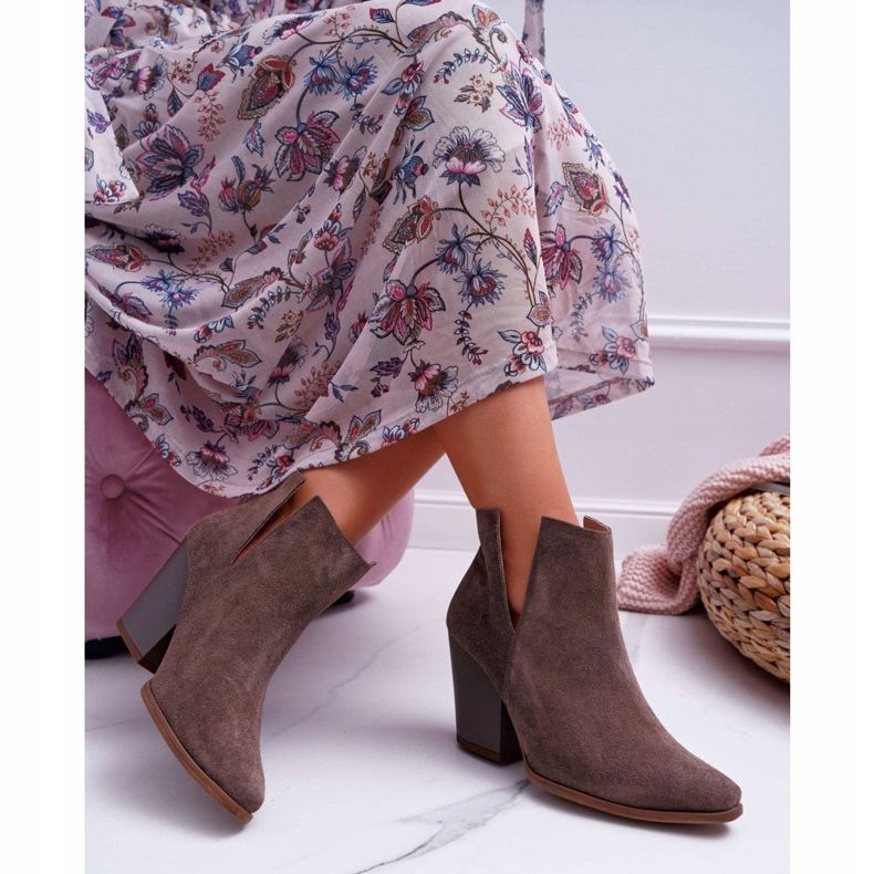 Mujer Botas Tacón alto Primavera Cuero Ante Capuchino oscuro Nicole 2430 marrón 1