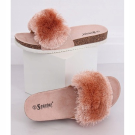 Pink BG57P Pantuflas rosas con pompón rosado 2