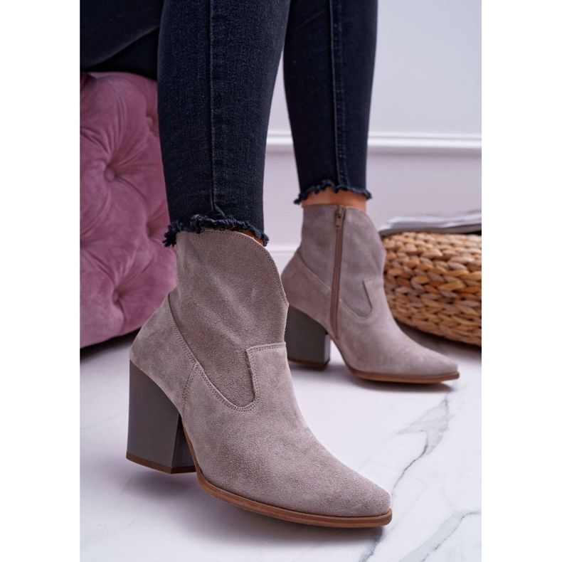 Botas de mujer con tacón alto Ante Capuchino claro Nicole 2433 beige 1