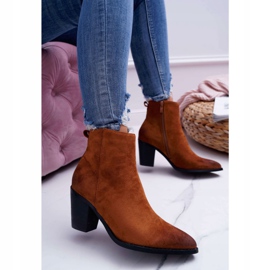 Moow Botas De Mujer Con Tacón Ante Camel Niki marrón 1 Moow Botas De Mujer Con Tacón Ante Camel Niki marrón 1