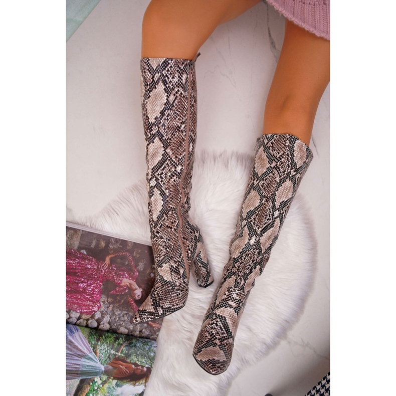FRGIV Botas De Mujer Con Tacón Alto Piel De Serpiente Beige Brouny 1 FRGIV Botas De Mujer Con Tacón Alto Piel De Serpiente Beige Brouny 1