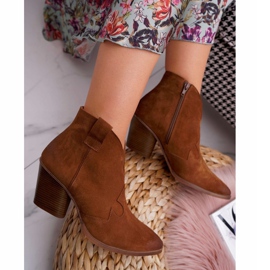 Nicole Botas de Mujer en Cuero Marrón con Tacón Chavai 4