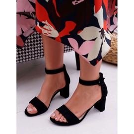 Evento Sandalias femeninas en el Black Suede Post 20SD98-1617 Lexi negro 3