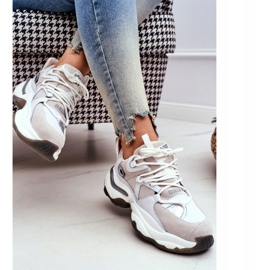 Zapatos deportivos de mujer Big Star de Daniel Lopez Blanco FF274A576 2