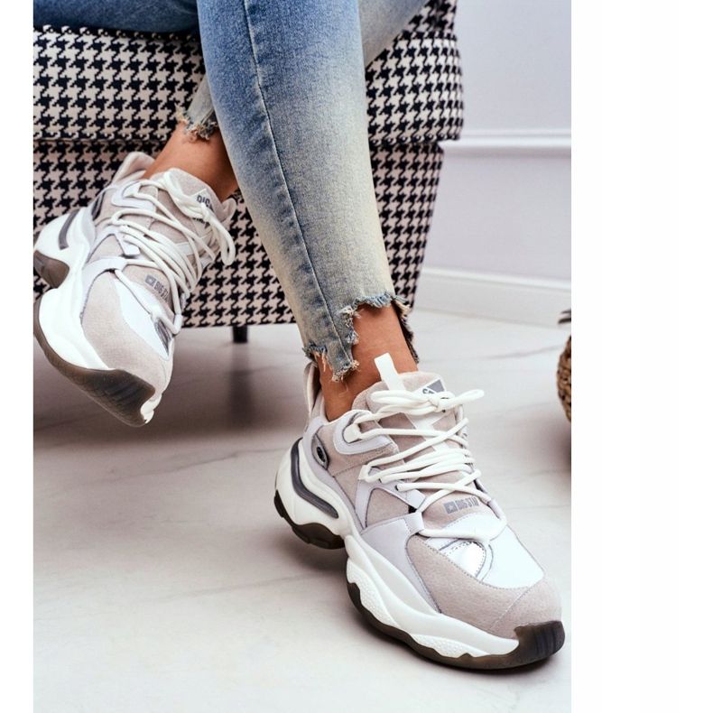 Zapatos deportivos de mujer Big Star de Daniel Lopez Blanco FF274A576 2