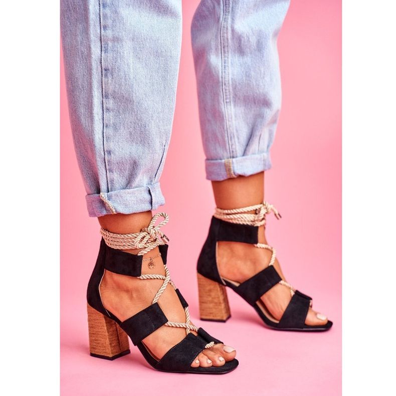 SEA Sandalias De Mujer Con Tacón Atado Ante Negro Amore 1