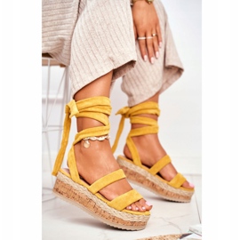 FS1 Sandalias de mujer en la plataforma atadas amarillas La Favorite amarillo 1