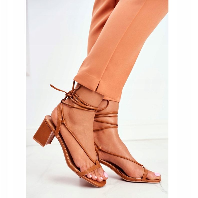 FS1 Sandalias de mujer en un talón atado Camel Morning marrón 2 FS1 Sandalias de mujer en un talón atado Camel Morning marrón 2