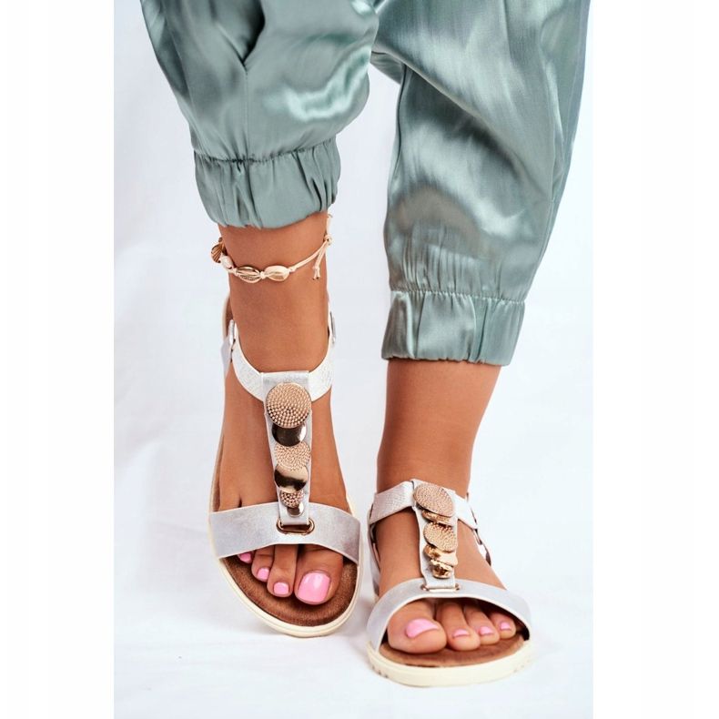 EVE Sandalias planas plateadas para mujer con adornos Milton gris 2