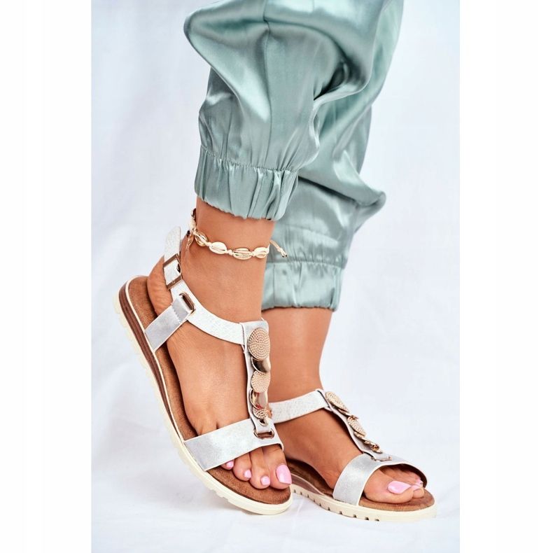 EVE Sandalias planas plateadas para mujer con adornos Milton gris 1