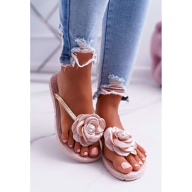 Pantuflas de Mujer Chanclas Beige Flor Purpurina Elenda 2