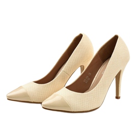 Zapatos beige en el talón YS-356 2