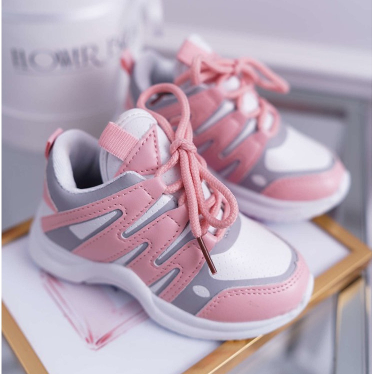 Zapatos deportivos Pink Nathie para niños rosado 1