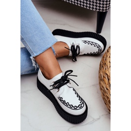 Smith's Creepers de cuero blanco en la plataforma Gocain 5