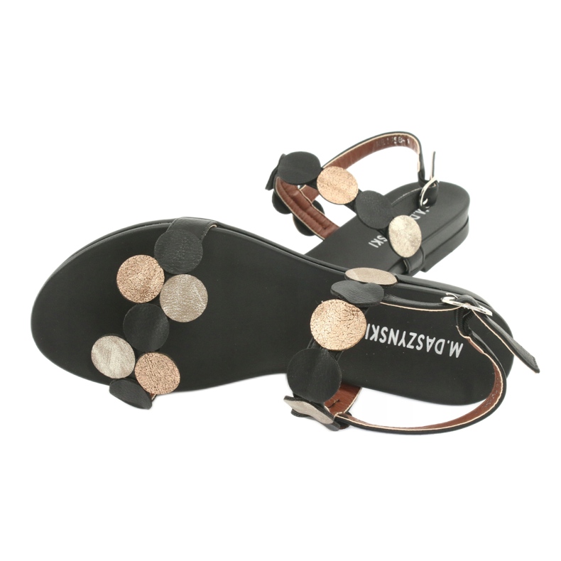 M.Daszyński Sandalias negras con anillos dorados Daszyński MR1958-1 negro amarillo 4