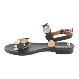 M.Daszyński Sandalias negras con anillos dorados Daszyński MR1958-1 negro amarillo 2