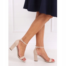 CD59P Sandalias de tacón beige 3