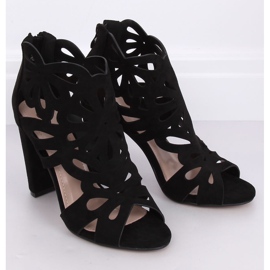 Botas negras de tacón calado M304P Negro 1
