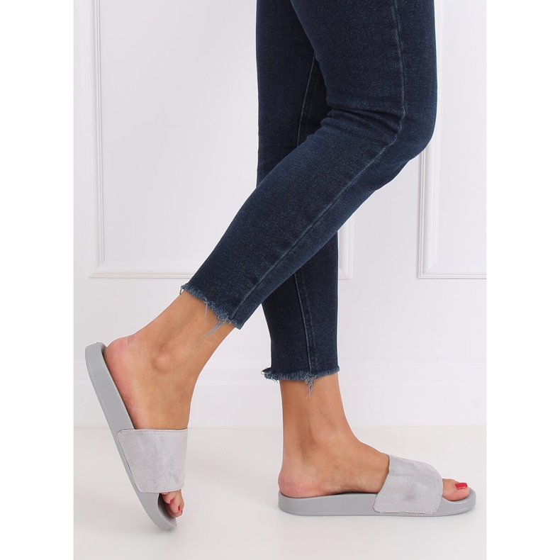 Pantuflas simples grises CK98 Gris marrón 2 Pantuflas simples grises CK98 Gris marrón 2